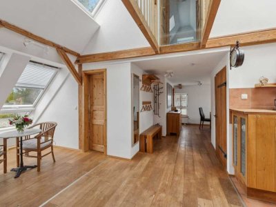 Lichtdurchflutete Dachgeschosswohnung auf 2 Ebenen in Elbnähe - Bleckede-Brackede