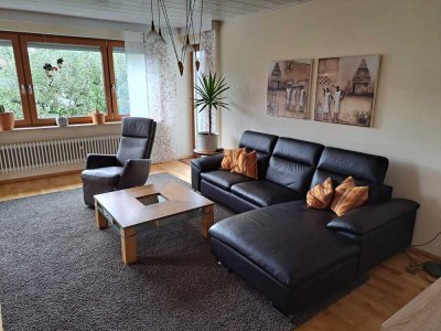 Attraktive 4-Zimmer-Wohnung komplett Möbliert