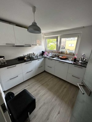 Denkendorf, 4,5-Zimmer-Maisonettewohnung mit EBK