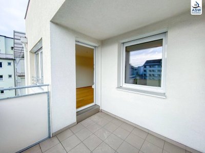 Helle, ruhige 3-Zimmerwohnung mit großzügiger, hofseitiger Loggia