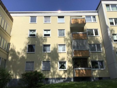 Helle 3-Raum-Wohnung in Kray - Südbalkon in Sonnenlage!