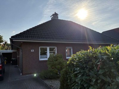 Erholungsoase! Toller Bungalow in TOP-Lage mit Garage auf traumhaftem Grundstück!