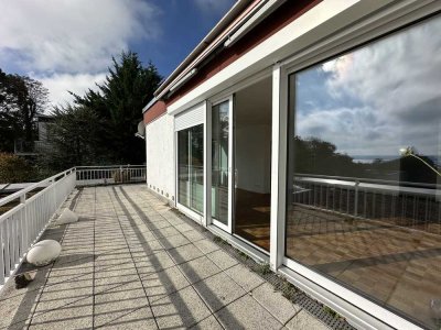 Unverbaubarer Seeblick! Außergewöhnliche Dachterrassen- Garten- ETW in ruhiger Lage von Tutzing.