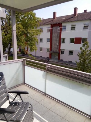 gut geschnittene 1-Zi-Wohnung mit schönem Balkon
