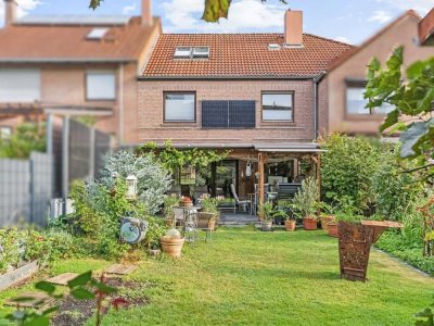 Gepflegtes Reihenmittelhaus mit separater Garage in Hannover-Wettbergen
