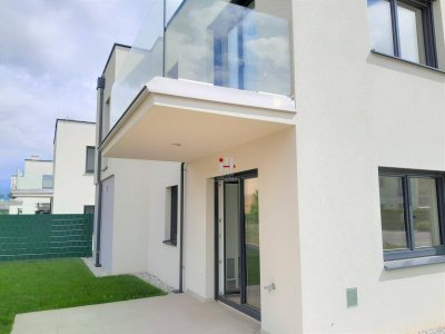 Neuwertiges Einfamilienhaus mit Garten, Balkon und Terrasse in Biedermannsdorf!