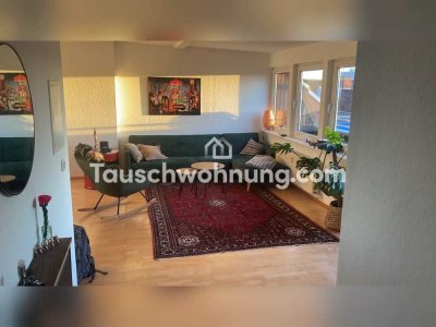 Tauschwohnung: Zentrale und helle Dachgeschosswohnung mit großen Balkon