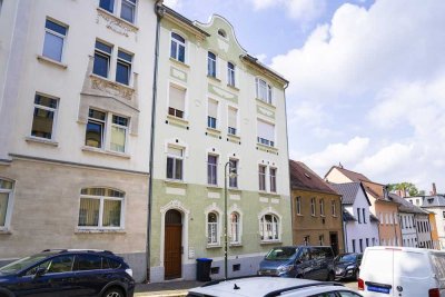 Repräsentatives Jugendstiljuwel - voll vermietetes MFH mit 7 % Rendite in Toplage von Gera
