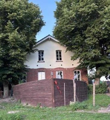 Rarität in Ostfriesland - Altes Pastorenhaus - Großes Mehrgenerationenhaus von 1879