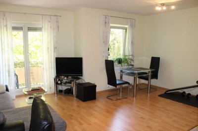 Top Renoviert, voll möblierte helle 1-ZW. mit Blick in den Stadtwald - ab 01.09.2025 ggf auch früher