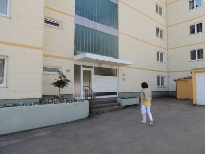 Schöne und sonnige 2,5-Raum-Wohnung mit EBK in Schönwald im Schwarzwald