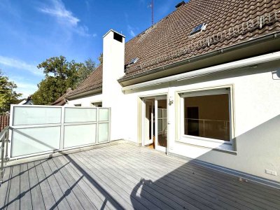 Stilvolle 4-Zimmer-Wohnung mit großem Balkon und Waldblick im Philosophenviertel