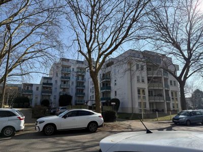 2 Zimmer Wohnung & Tiefgaragenstellplatz