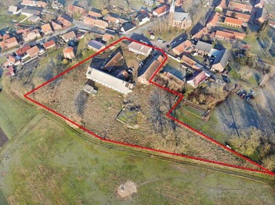 Großen Haus mit Scheunen und großen Grundstück bei Bad Wilsnack