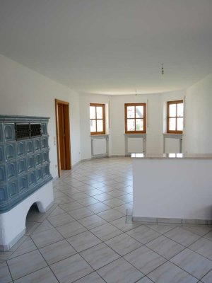 großes Zwei-Generationen-Haus mit Einliegerwohnung und Garten