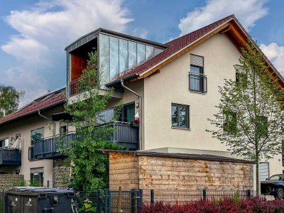 Exklusive 3- Zimmer Wohnung, Balkon mit Weitblick, 2 Bäder und EBK zur Ablöse