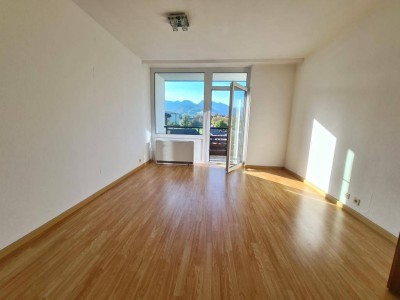2-Zimmer Mietwohnung mit Aussicht!