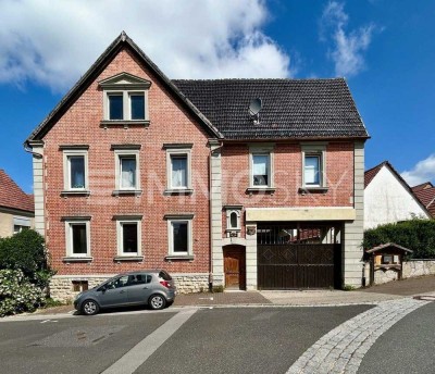 Mehrfamilienhaus mit Herz und Raum in Wasserlosen-Schwemmelsbach