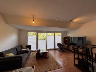 ***GEMÜTLICHE SINGLEWOHNUNG IN ROSENGARTEN-ECKEL ZU VERMIETEN***