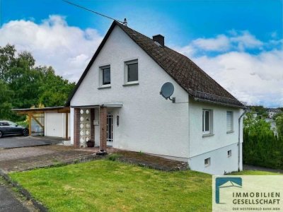 Kompaktes Einfamilienhaus mit Potenzial in familienfreundlicher Lage