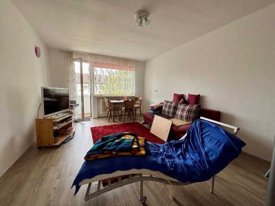 Wohnen oder vermieten: Charmante 2-Zimmer-Wohnung mit Balkon & Stellplatz!