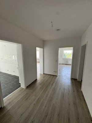 wohlfühlen in der frisch sanierten 3-Zimmerwohnung!