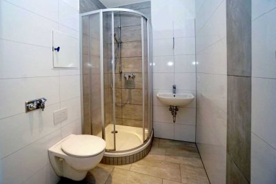 modern sanierte 1 Raum -Seniorenwohnung in der City von Plauen