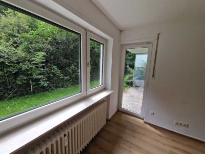 Gutscheinaktion: Wunderschöne Gartenwohnung mit 2 Zimmern auf dem Eschberg