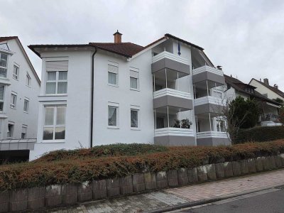 Helle 2-Zimmer Dachgeschosswohnung mit Balkon in Bad Bergzabern
