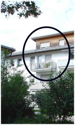 Helle und sehr gepflegte 3-Zimmer-Maisonette-Wohnung mit Balkon, TG und EBK in Haar