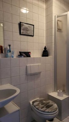Freundliche 2-Zimmer-Maisonette-Wohnung mit Balkon und Einbauküche in Velten