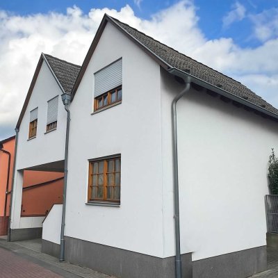 Idyllisches Stadthaus mit kleiner Innenterrasse in Hainburg – nur wenige Schritte zum Main!