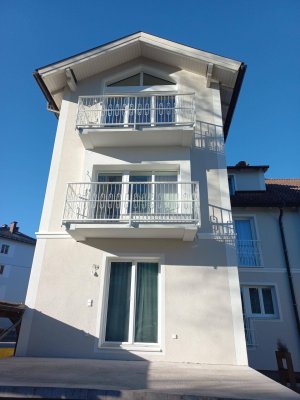 Schöne 2,5 Zimmer Wohnung in Salzachnähe