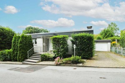 Traumhafter Bungalow mit separater Einliegerwohnung und Garage – Ihr neues Zuhause wartet!