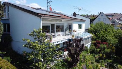 Natur trifft Wohnkomfort 
2-Familienhaus in Remseck