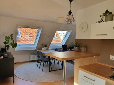 570 € - 55 m² - 2.5 Zi. - Balkon zuzüglich  - schöne Innenstadtlage - Bahnhofsnähe - Anwohnerparken