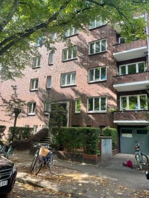 Sanierte 3 Zimmer Wohnung in Eppendorf