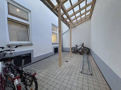 Dachgeschossausbau mit Terrasse &amp; Klimaanlage - Erstbezug - UNBEFRISTET