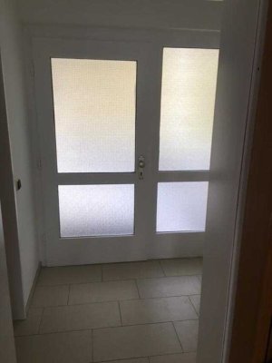 Schöne Wohnung in ruhiger Wohnung in Porta Westfalica  zum 01.07.2025 zu vermieten.