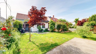 Außergewöhnliches Wohnen im ehemaligen Winzerhaus | schöner Garten | Entwicklungspotential | Garage
