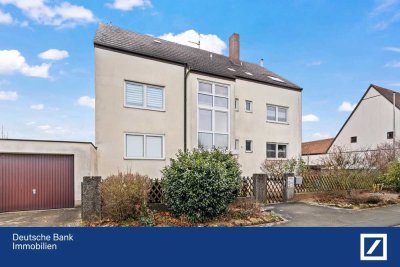 Gemütliche 4 Zi DG mit Gartenanteil in Seukendorf
