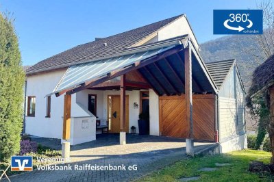 Modernes Architektenhaus in ruhiger, städtischer Lage