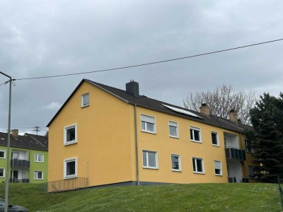 WOHNEN IN OTTWEILER - gemütliche-4-Zimmer-Wohnung in gefragter, ruhigerLage mit Ausblick!