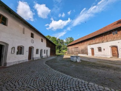Hofstelle mit großem Grundstück - Sanierungsobjekt oder Neubauchance