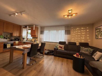 2,5 Zimmer-Whg EG inkl. Terrasse, ca. 69 m² Garten und TG-Stellplatz in Pfalzgrafenweiler