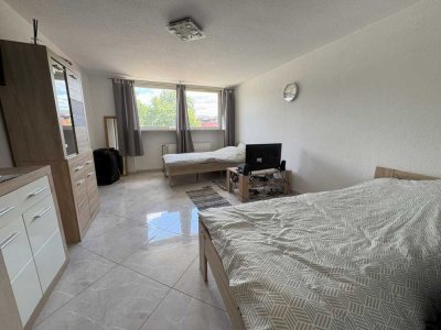 Kapitalanlage 7,4% Rendite – Bezugsfreie renovierte 2-Zimmer-Wohnung – möbliert und sofort verfügbar