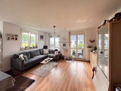 Waiblingen: Wunderschöne 4-Zimmer-Wohnung in sehr ruhiger Lage in Hegnach
