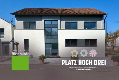 Großzügiges Zweifamilienhaus mit Ausbaureserve in Vaihingen-Aurich