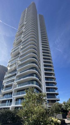 Exklusive 2-Zimmer-Wohnung im GRAND TOWER – Urbanes Wohnen mit Weitblick