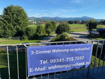 Ab 1.12.25 frei: Sehr schöne helle 3-Zimmer-Wohnung mit sehr großen Balkon in Waltenhofen